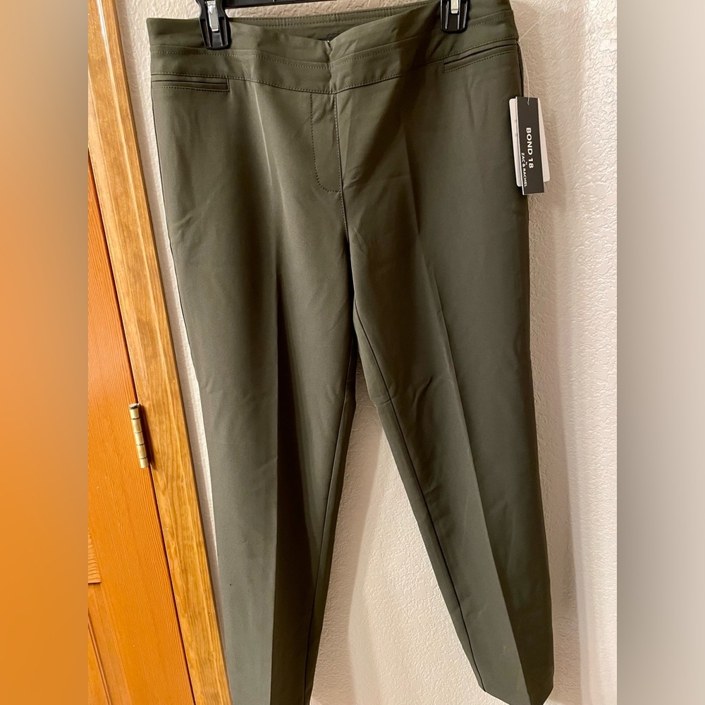 NWT-Zac & Rachel Olive green Ankle pant- size 10